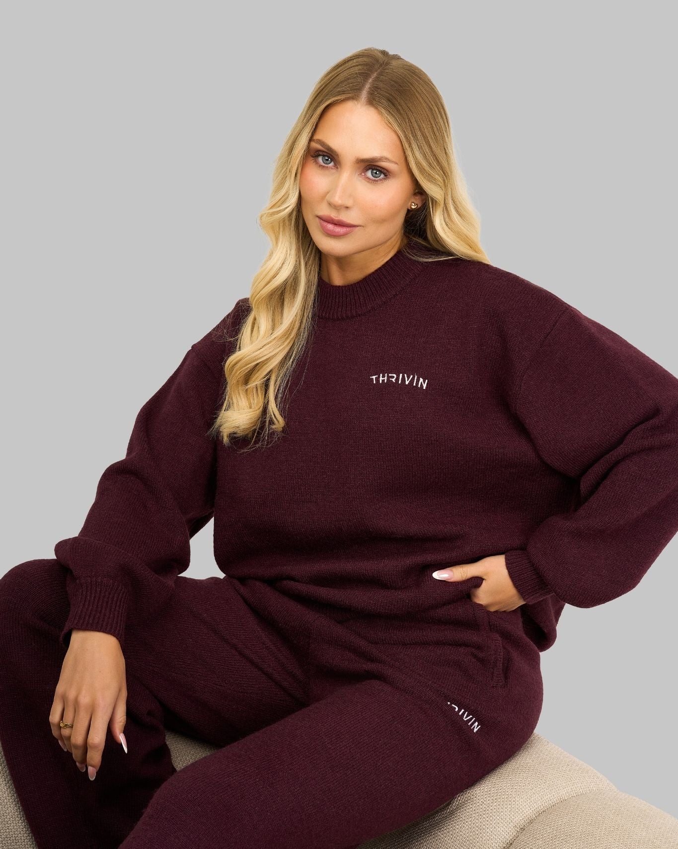 Abby is 5’6” and wears a size XS/S.