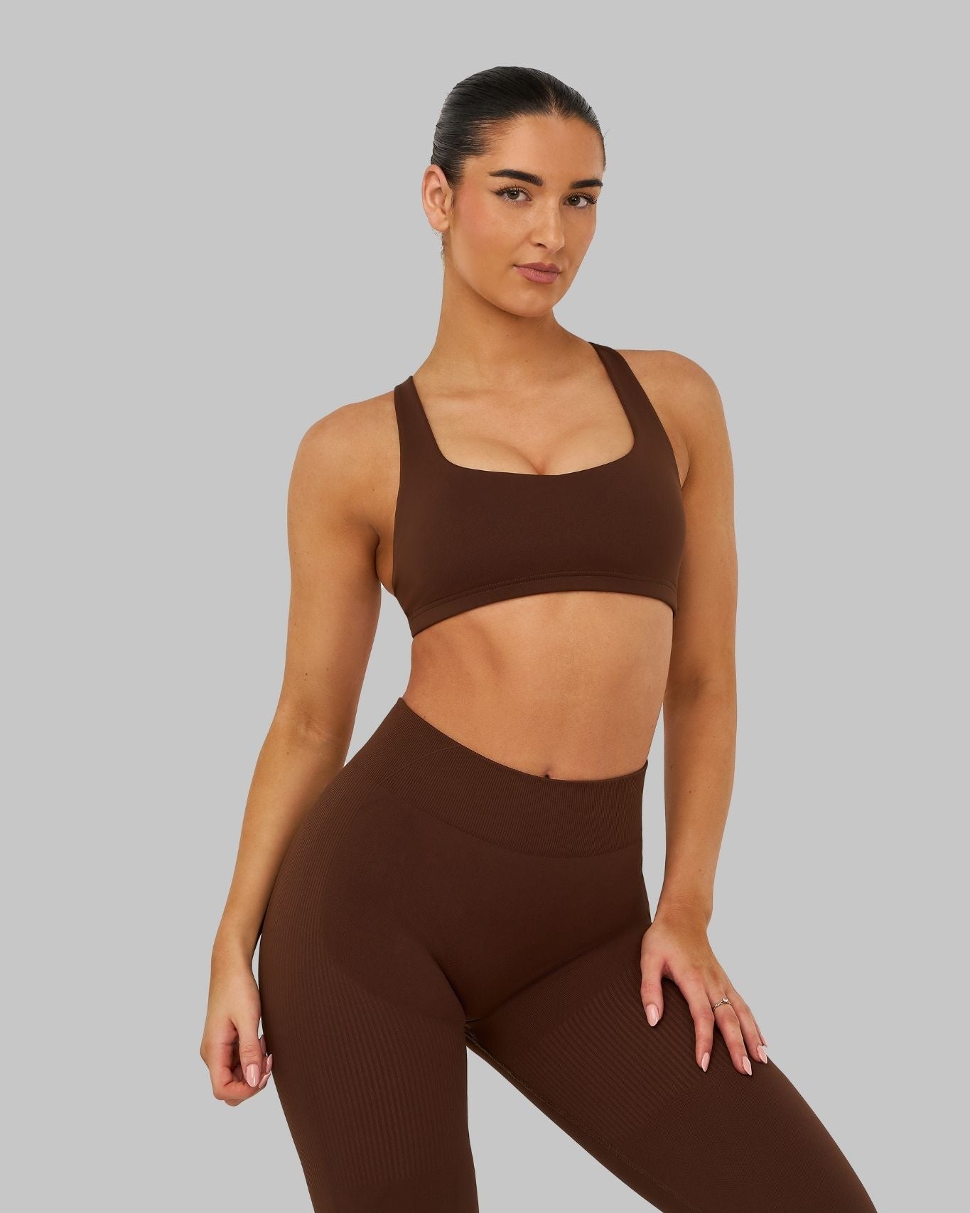 Elevate Medium Impact Bra | Bourbon Brown