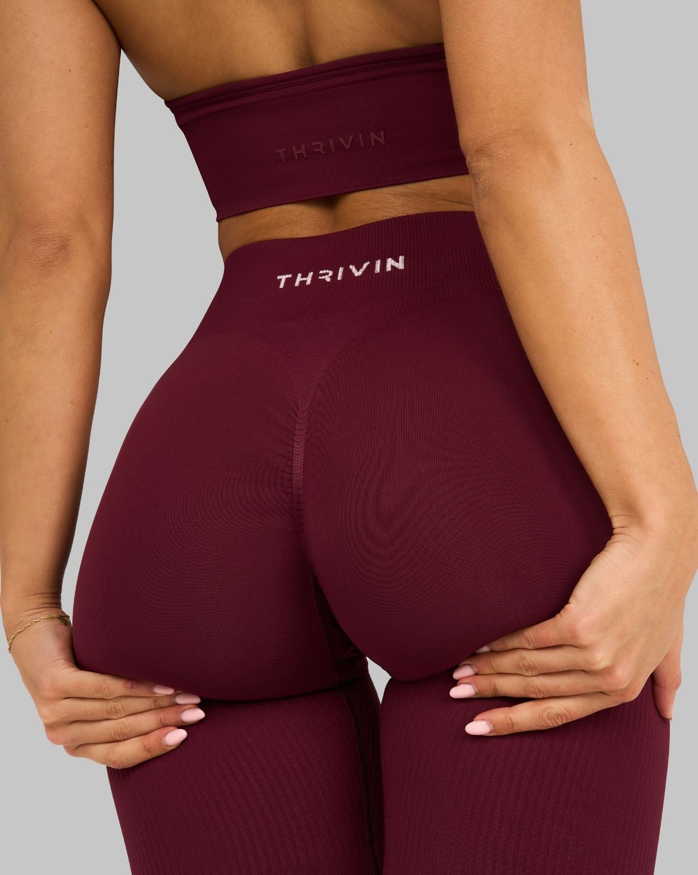 Elevate Ribbed Mid-Waisted Contour Leggings | Cranberry