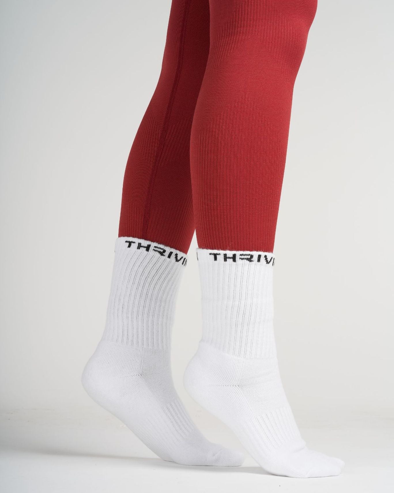 THRIVIN Silk Socks Long "White"