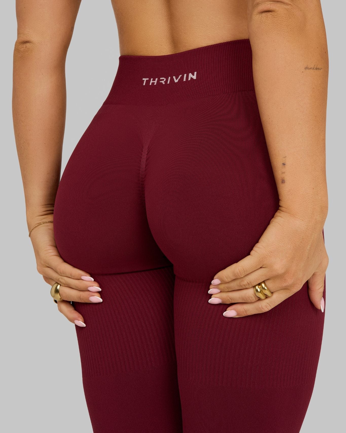 Elevate Ribbed Contour Leggings | Fine Wine
