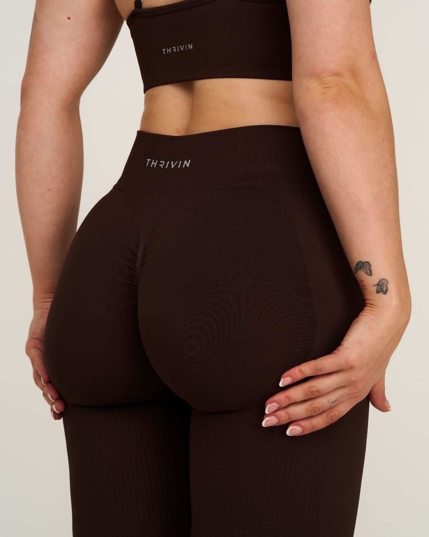 Elevate™ Sculpting Mid Waist Scrunch Leggings | Coffee