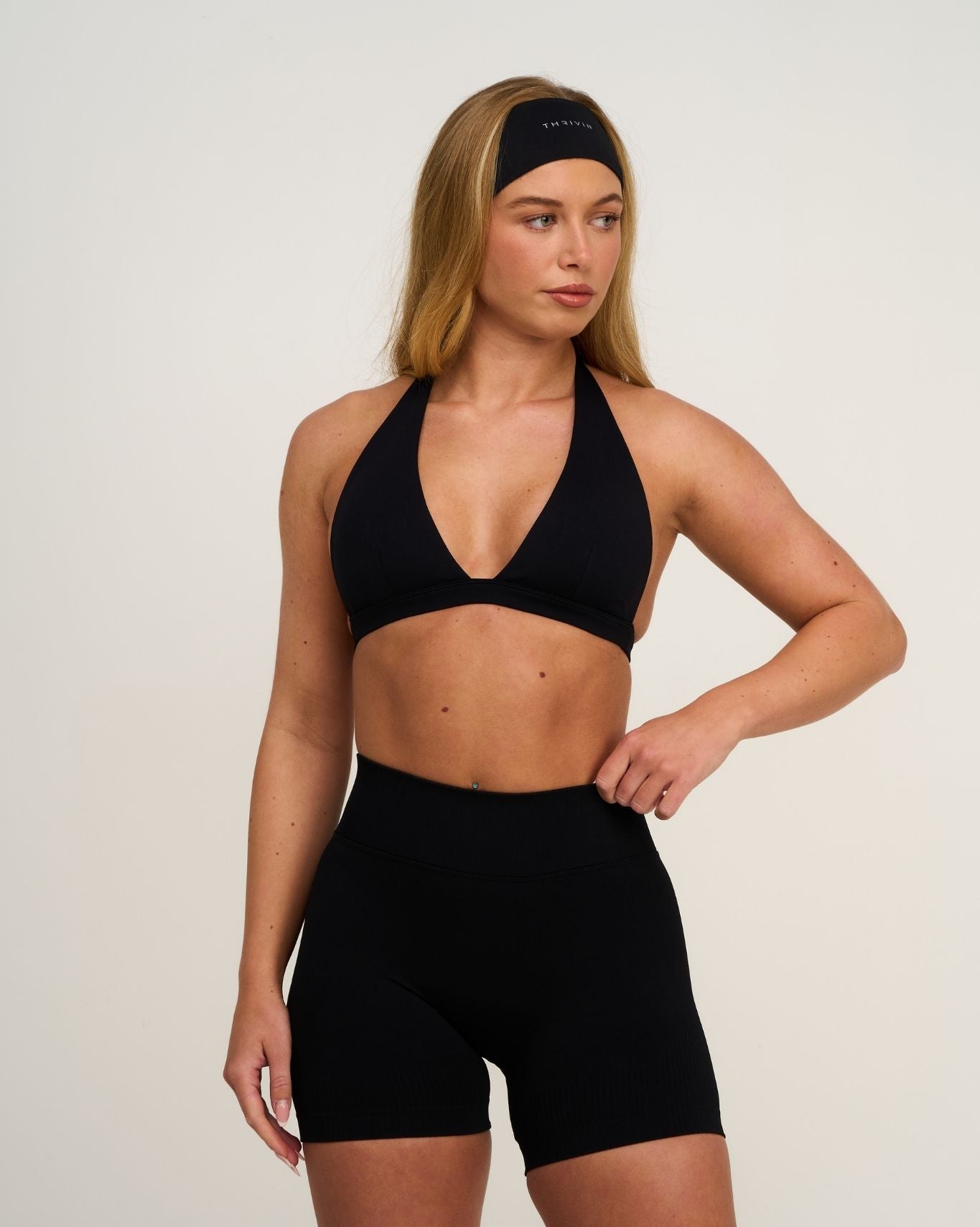 Elevate™ Sculpting Seamless V-Neck Halter Bra | Black
