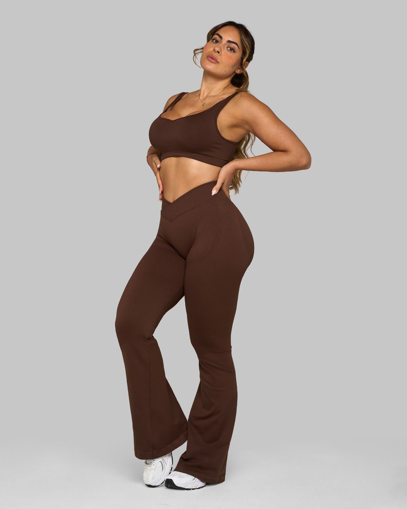 Elevate V-Waist Flared Leggings | Bourbon Brown