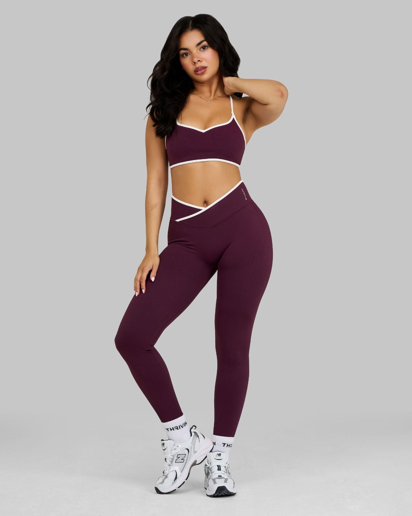 Outline V-Waist Leggings | Winter Plum