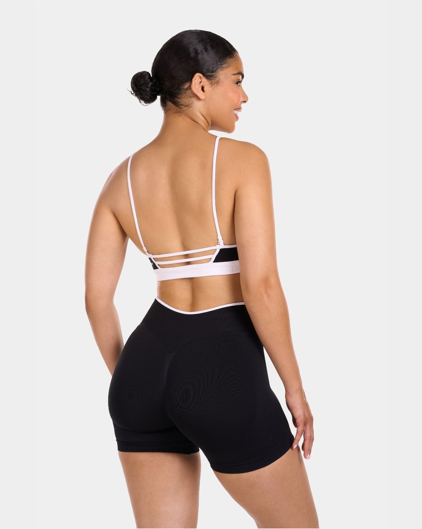 Multi-Way Rewind V-Edge Bra | Black Noir