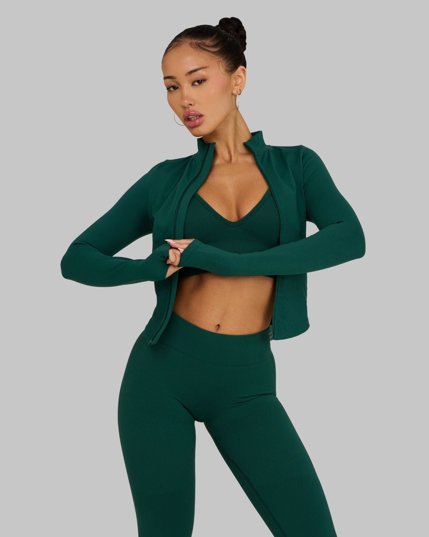 Elevate Ribbed Mid-Waisted Contour Leggings | Pine Green