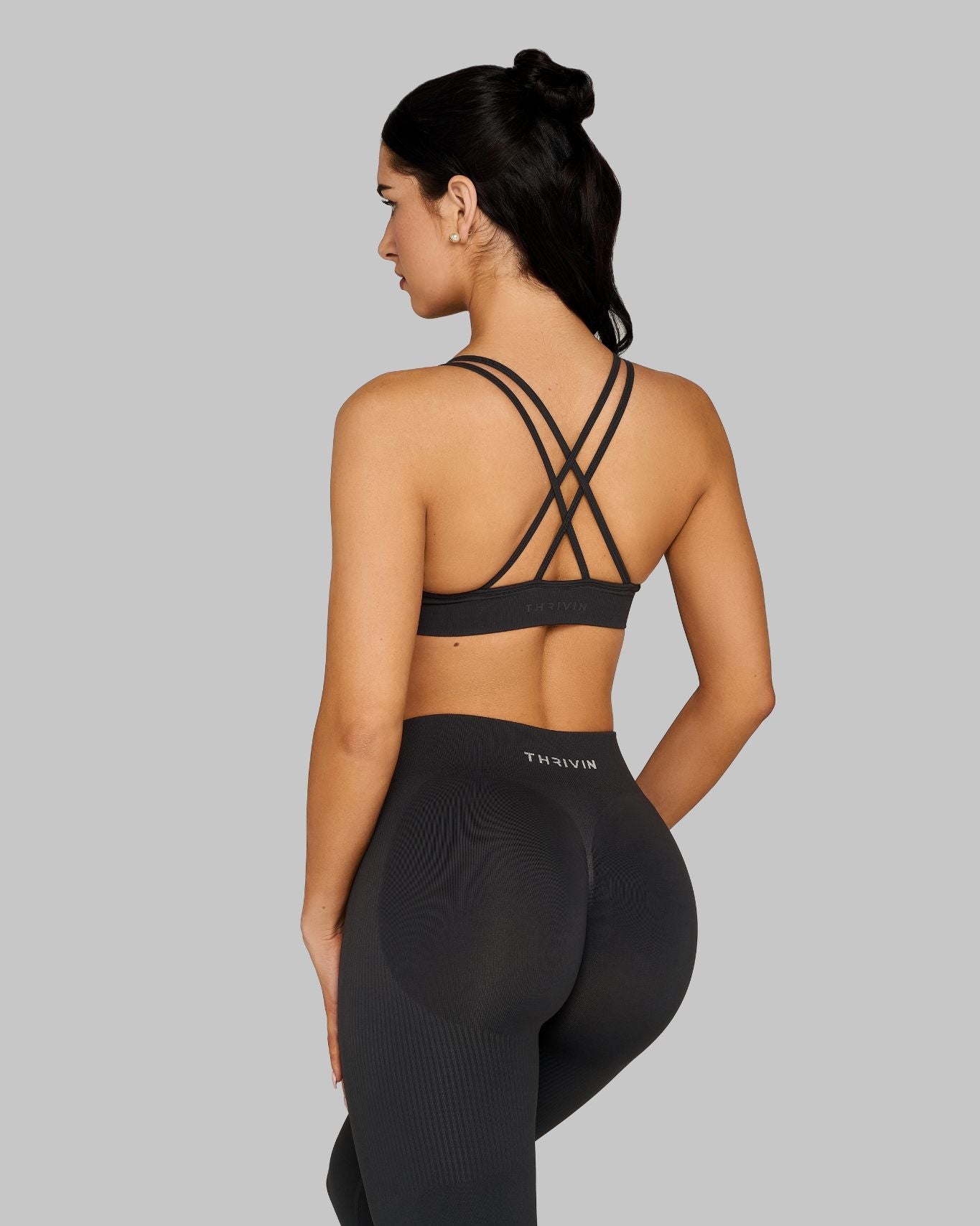 Elevate V-Neck Sculpt Seamless Bra | Charcoal Grey