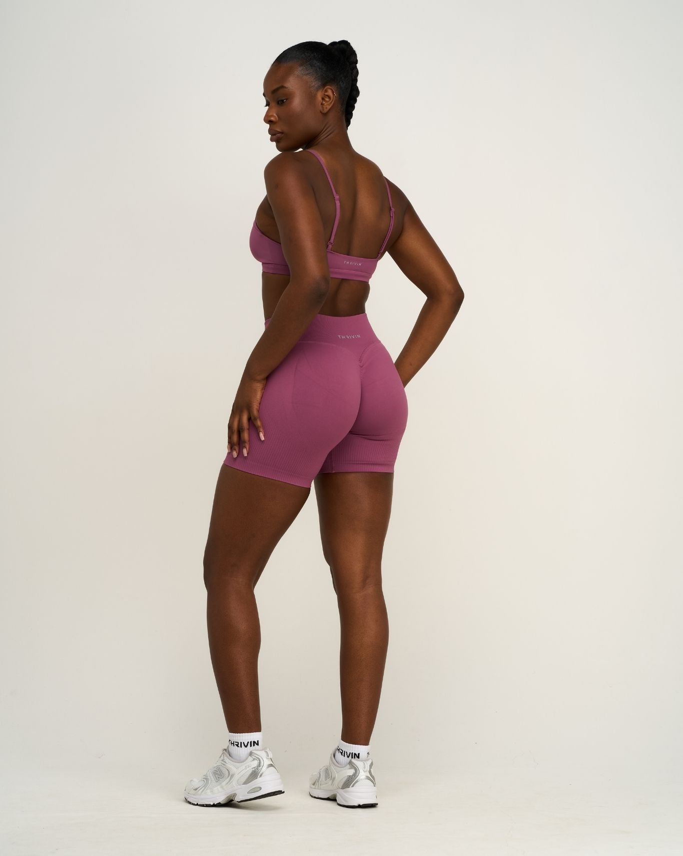 Elevate™ Sculpting Mid Waist Scrunch Shorts | Orchid Mauve