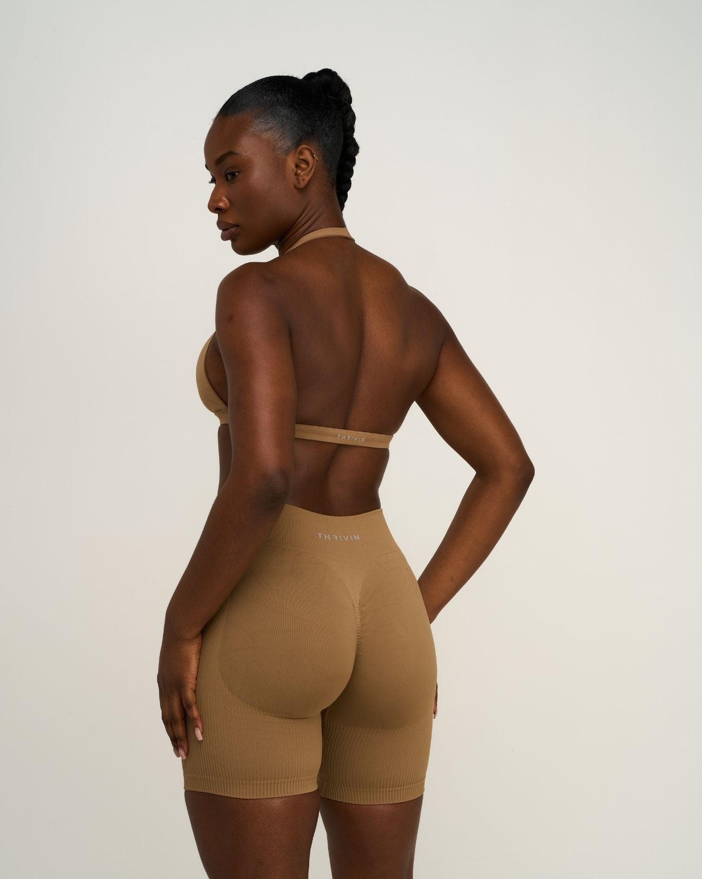 Elevate™ Sculpting Mid Waist Scrunch Shorts | Toffee