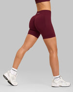 Elevate Ribbed Mid-Waisted Contour Shorts | Cranberry