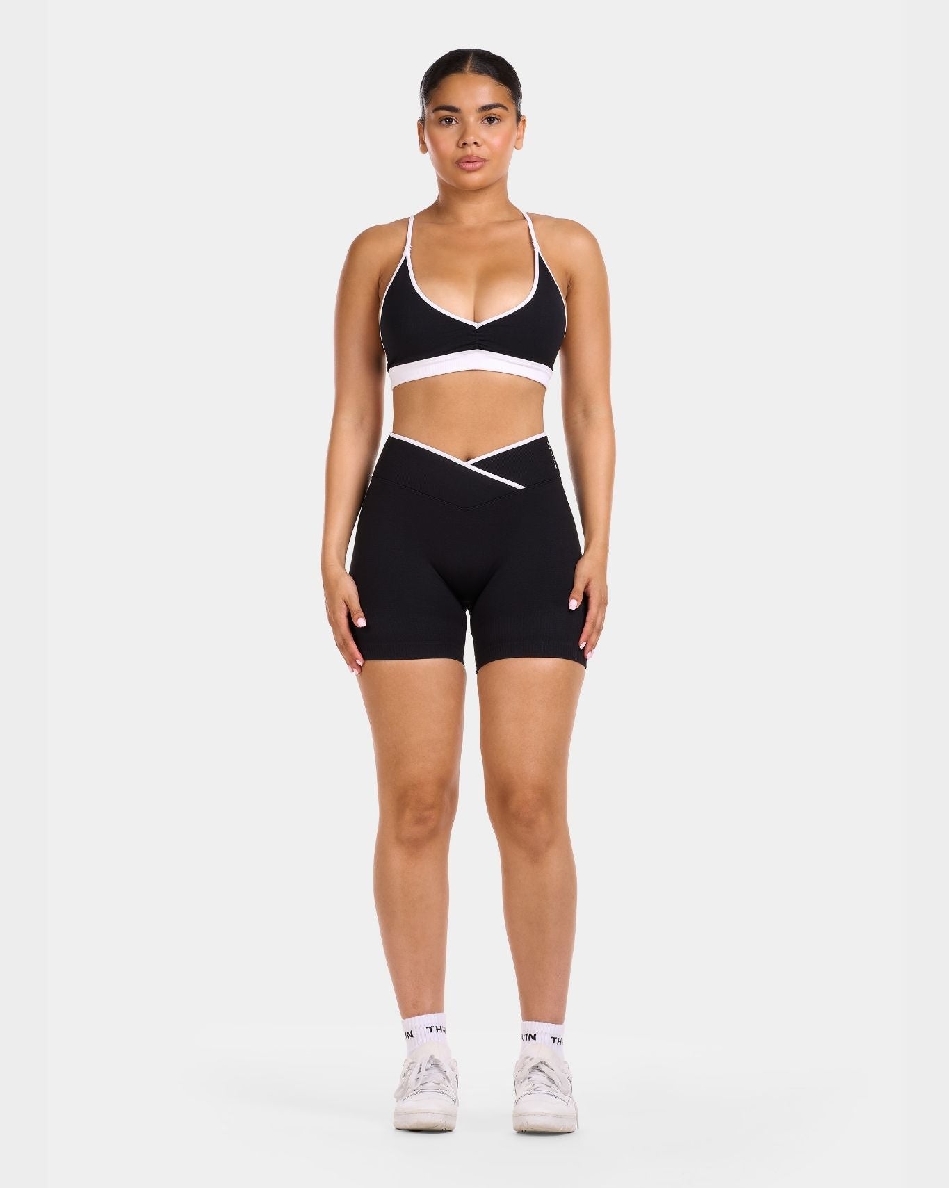 Rewind V-Edge Shorts | Black Noir