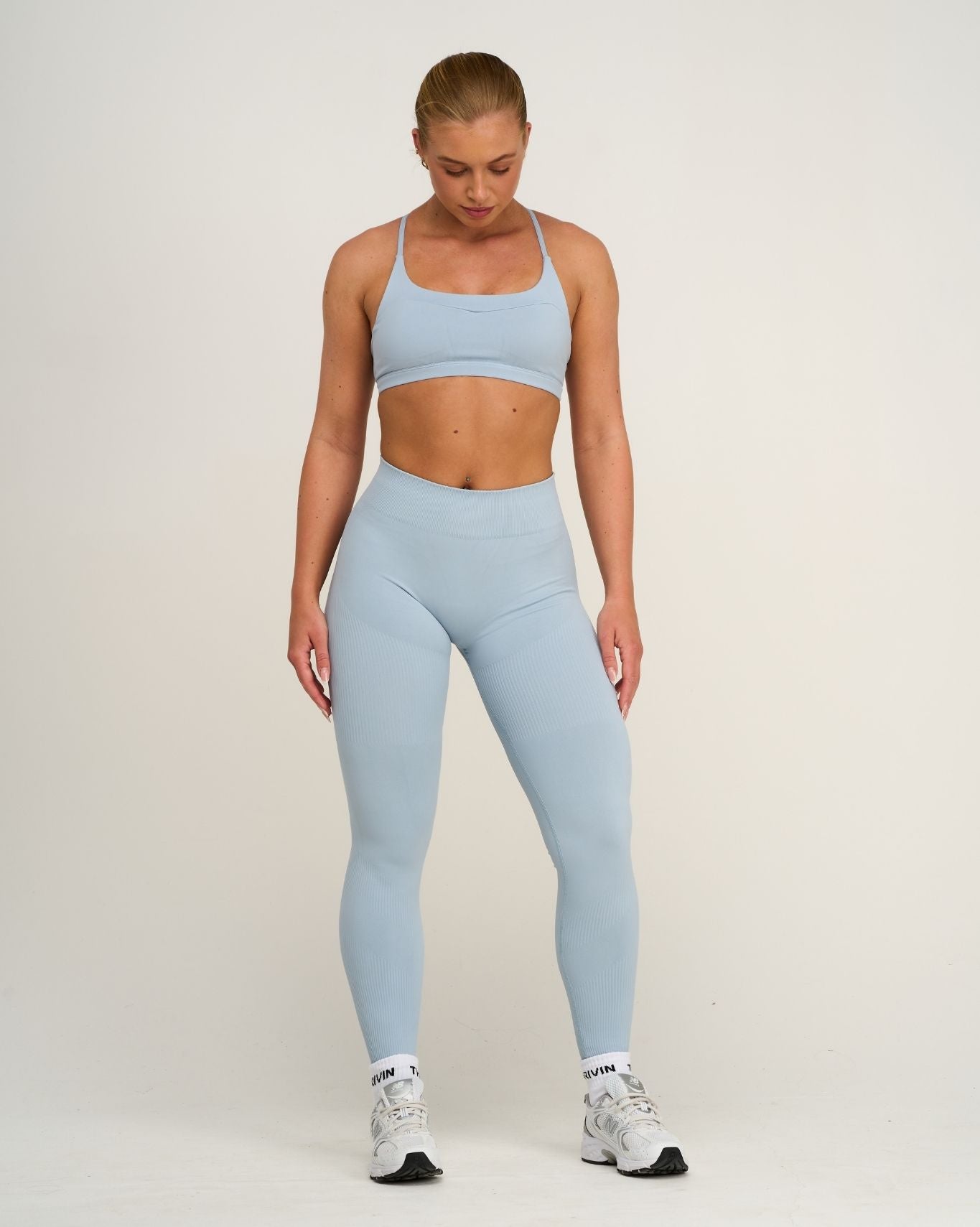 Elevate™ Sculpting Mid Waist Scrunch Leggings | Blue Haze