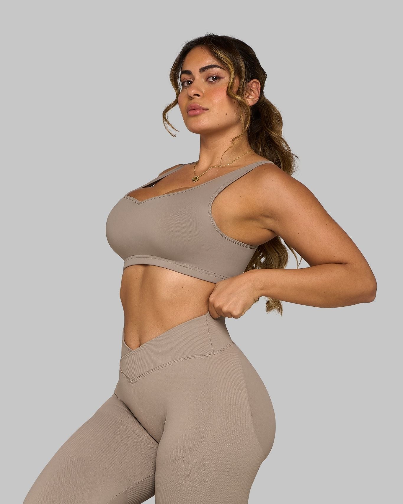 Elevate Sweetheart Impact Bra | Latte