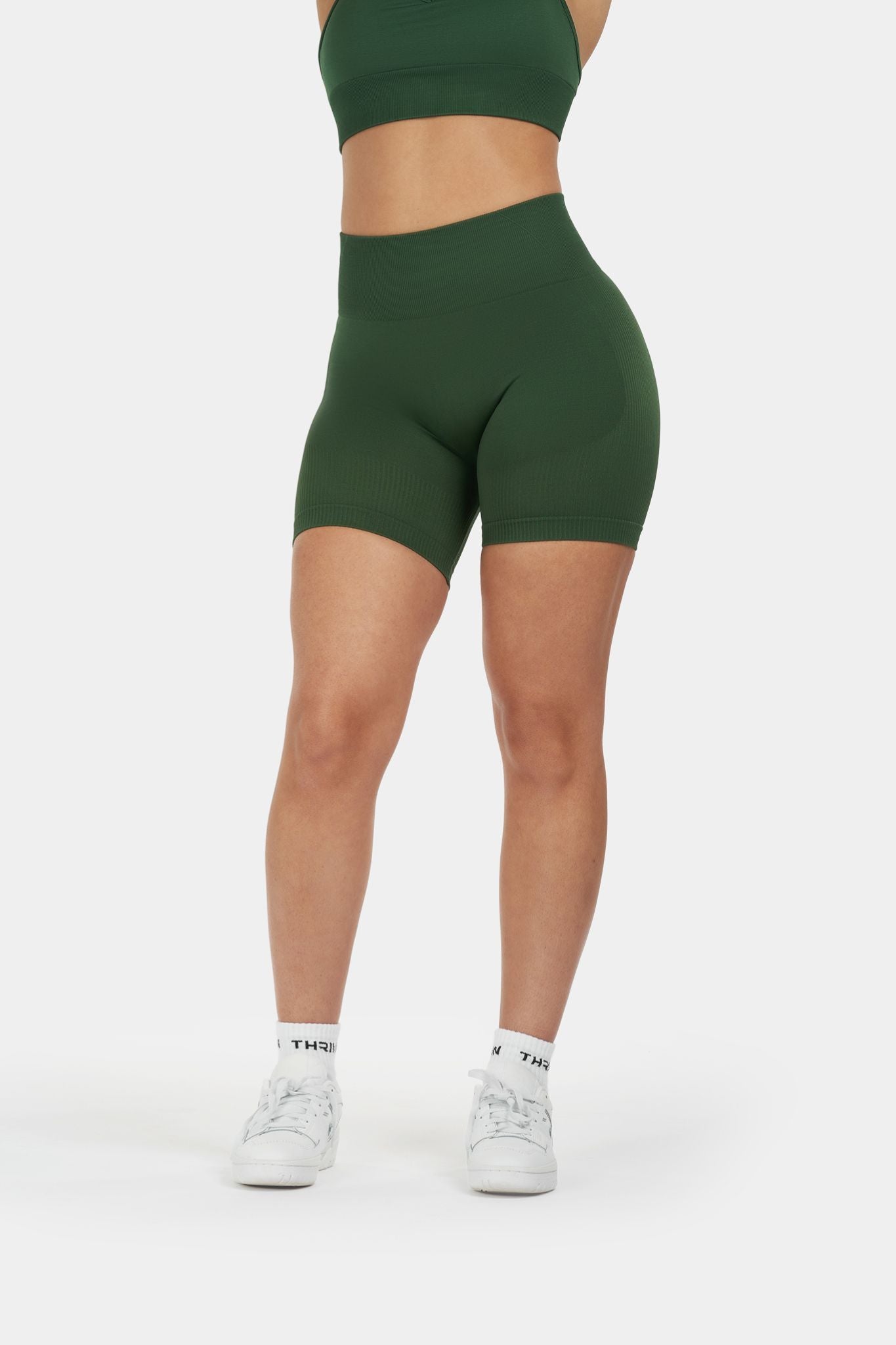 Arise - Seamless Sculpt Ribbed Contour Shorts - Green