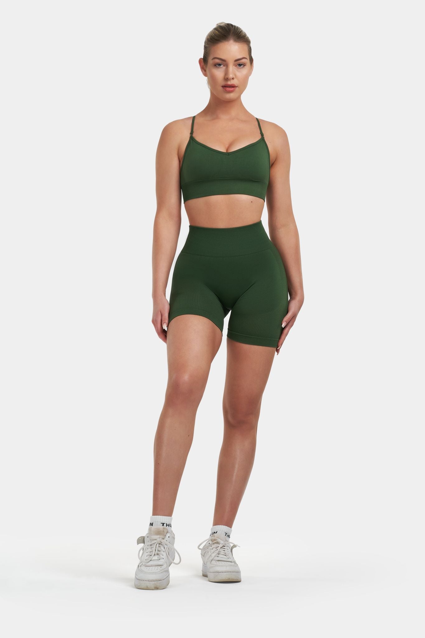 Arise - Seamless Sculpt Ribbed Contour Shorts - Green