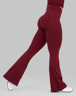 Elevate V-Waist Flared Leggings | Fine Wine