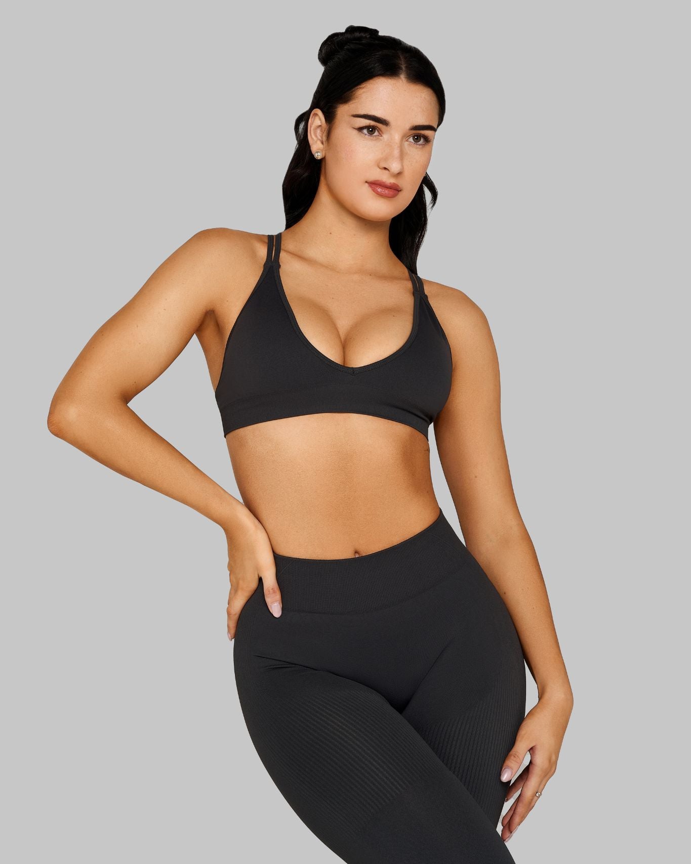 Elevate V-Neck Sculpt Seamless Bra | Charcoal Grey